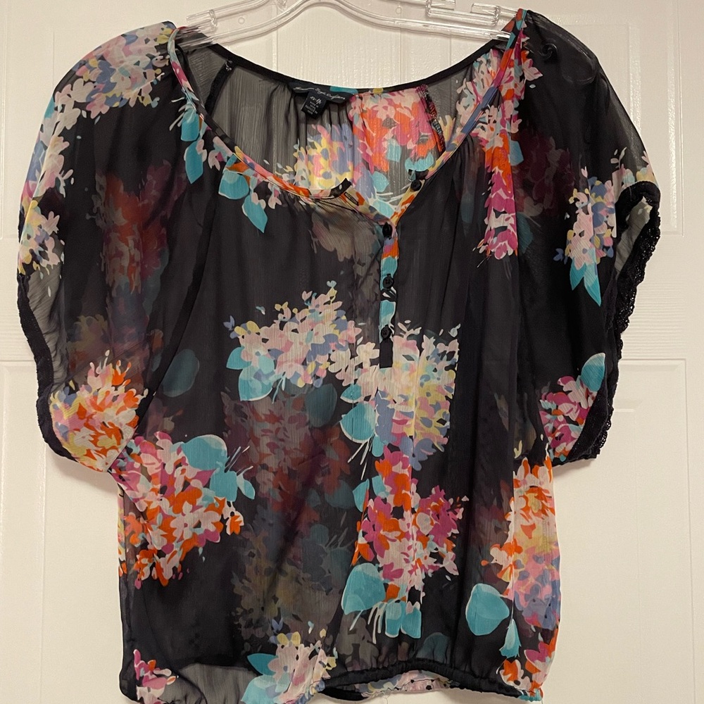 American eagle sheer crop floral shirt